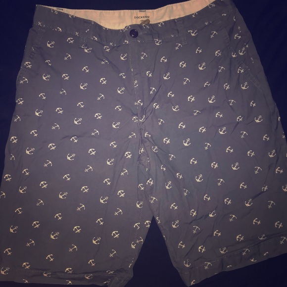 Blue and white, Dockers Bermuda shorts - Picture 1 of 2